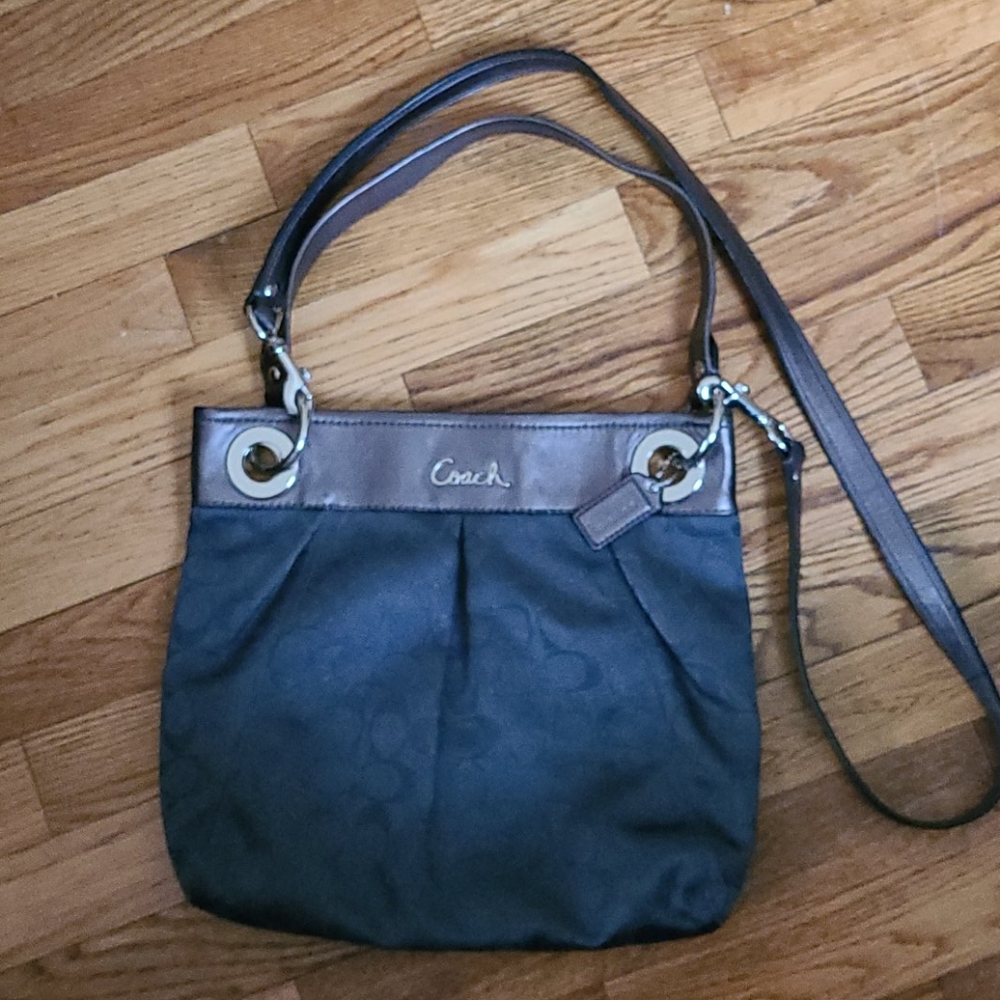 Coach crossbody purse